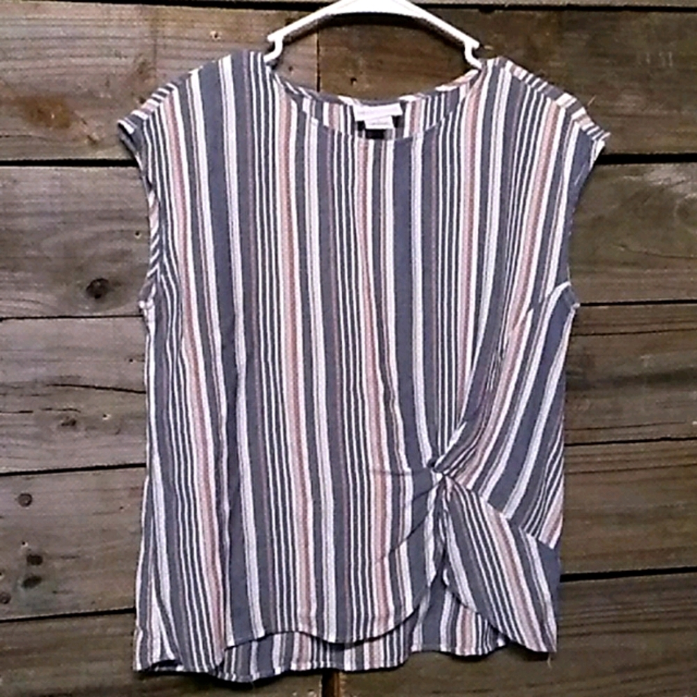 Liz Claiborne Sleeveless Blouse Size S